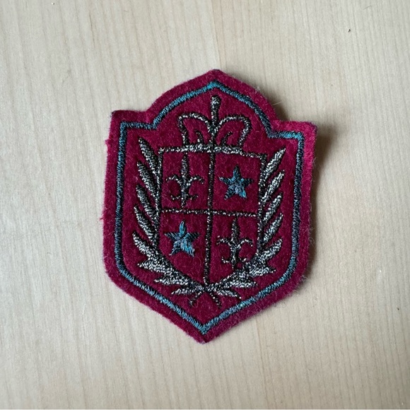 Little patch - Picture 3 of 3